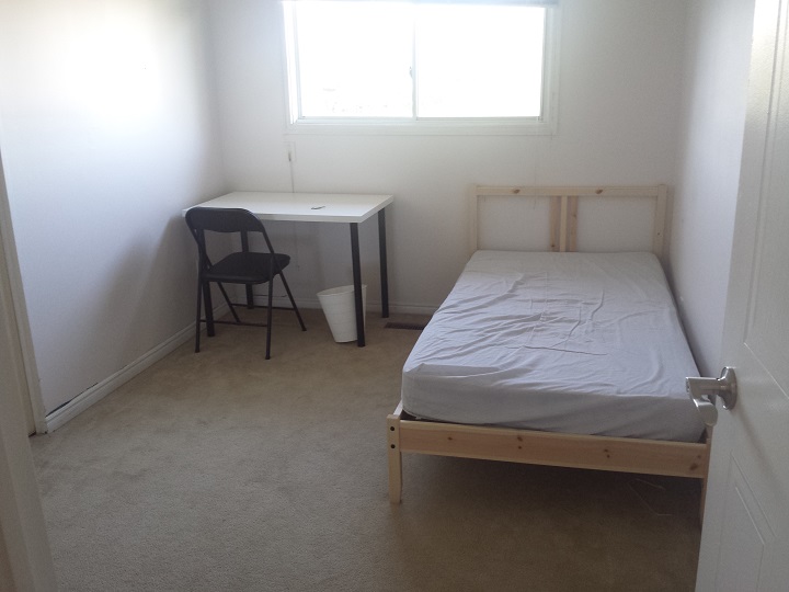 2nd floor bedroom 1.jpg