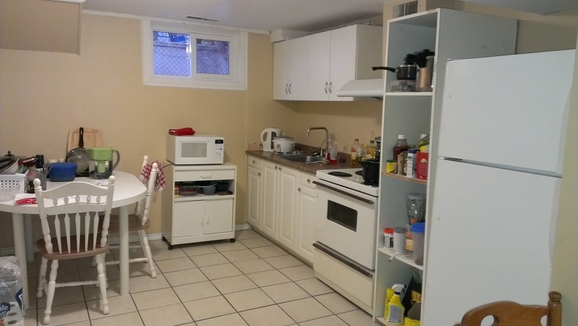 20-kitchen.jpg